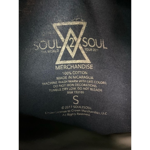 Tim Mcgraw's SOUL 2 SOUL Concert Tee-Shirt Small Blue - Picture 5 of 8